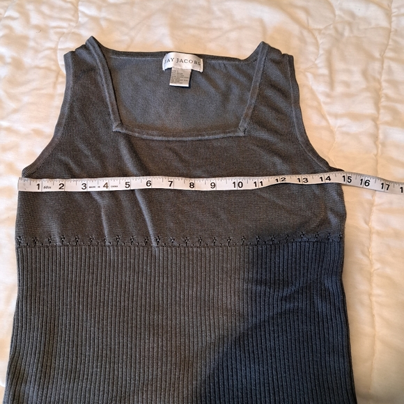 Jay Jacobs Dark Gray Square Neck tank top. Size Large - Picture 9 of 12